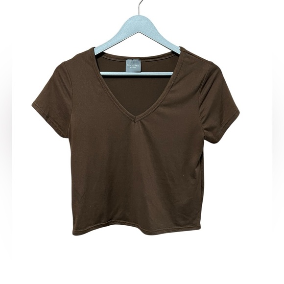 🟣Olivia Rae Brown V-Neck Crop Top – Size Medium - Picture 1 of 4